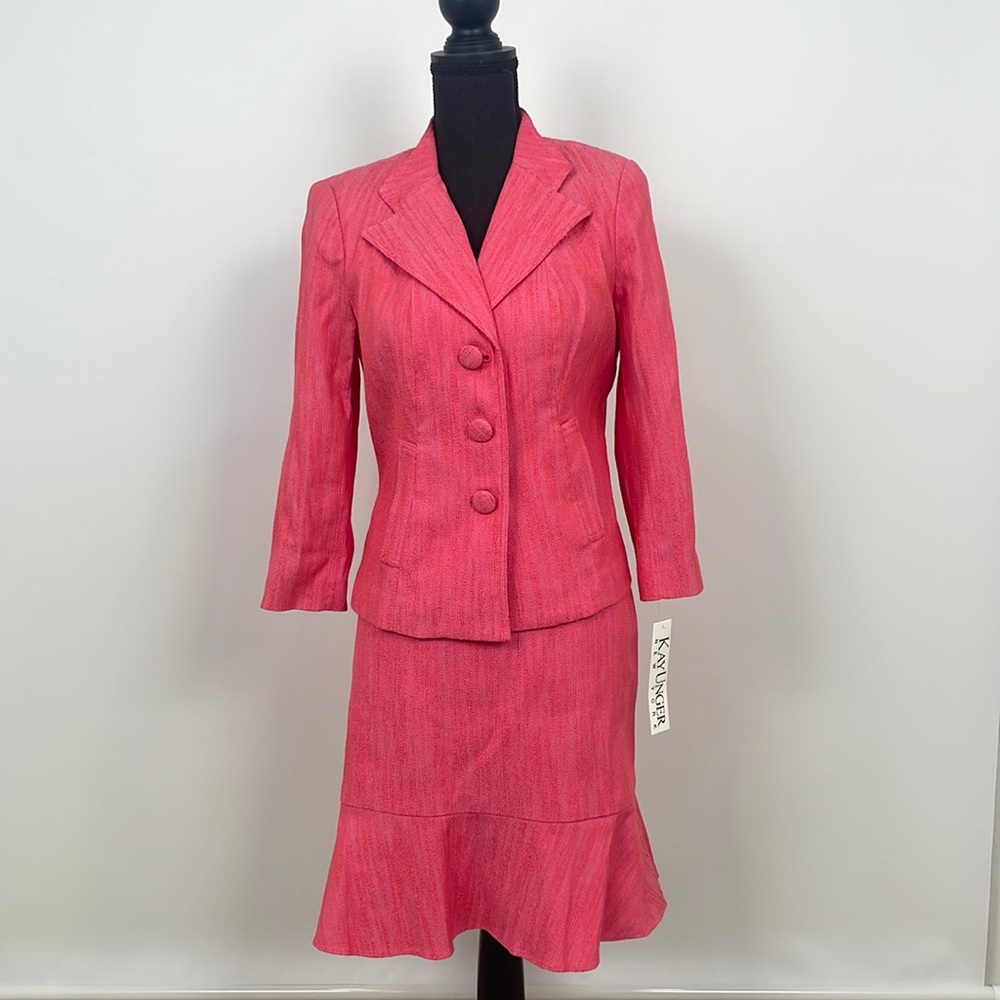 Kay Unger New York pink skirt suit